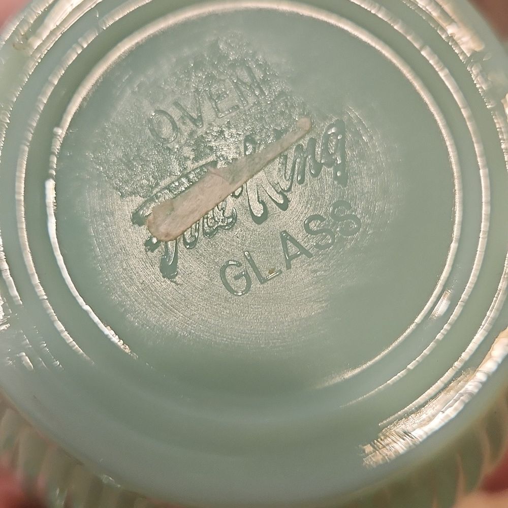 Vintage Jadeite Fire King Sugar and Creamer Set - Picture 6 of 6